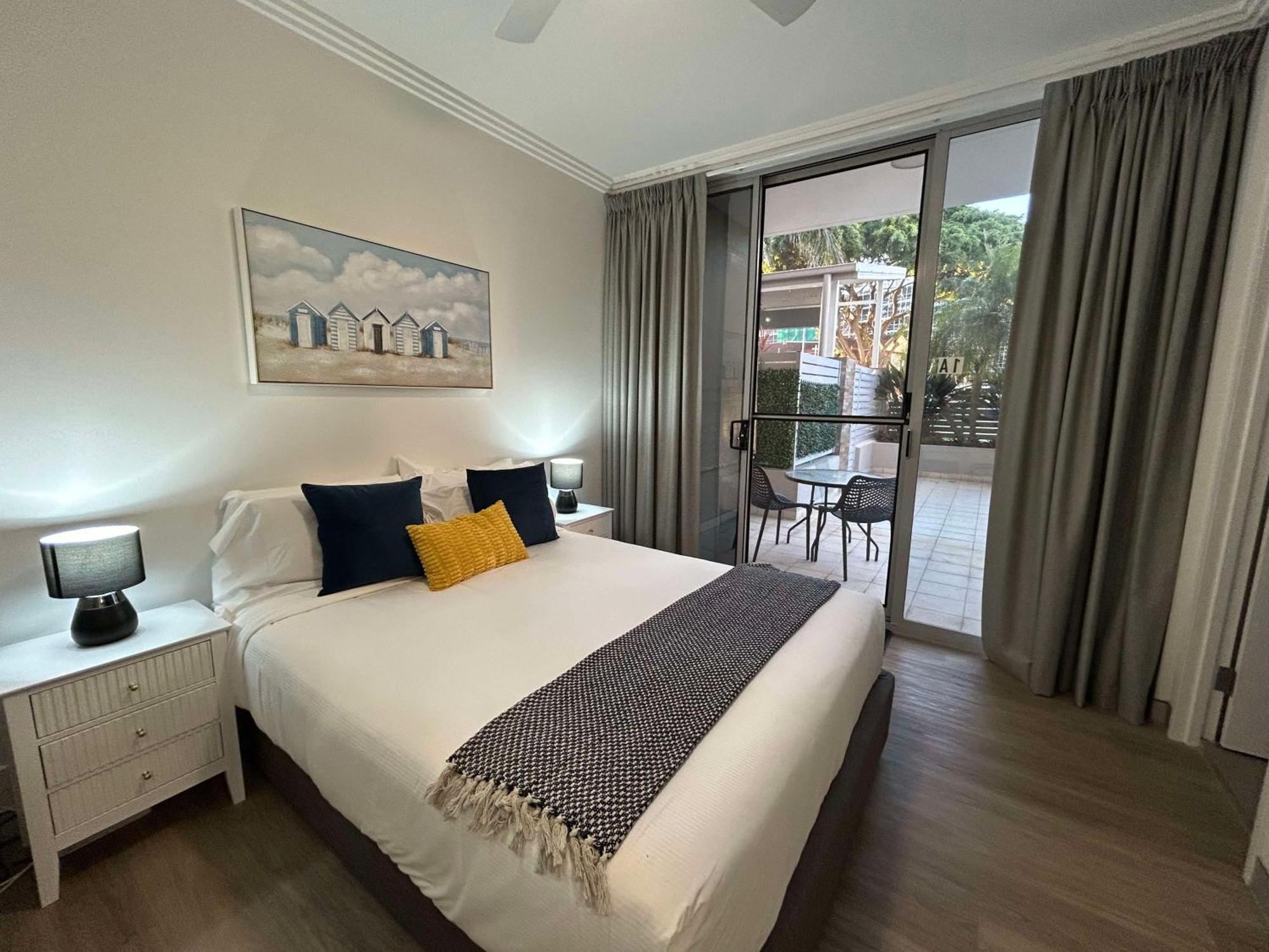 Redvue Holiday Apartments Редклиф Екстериор снимка